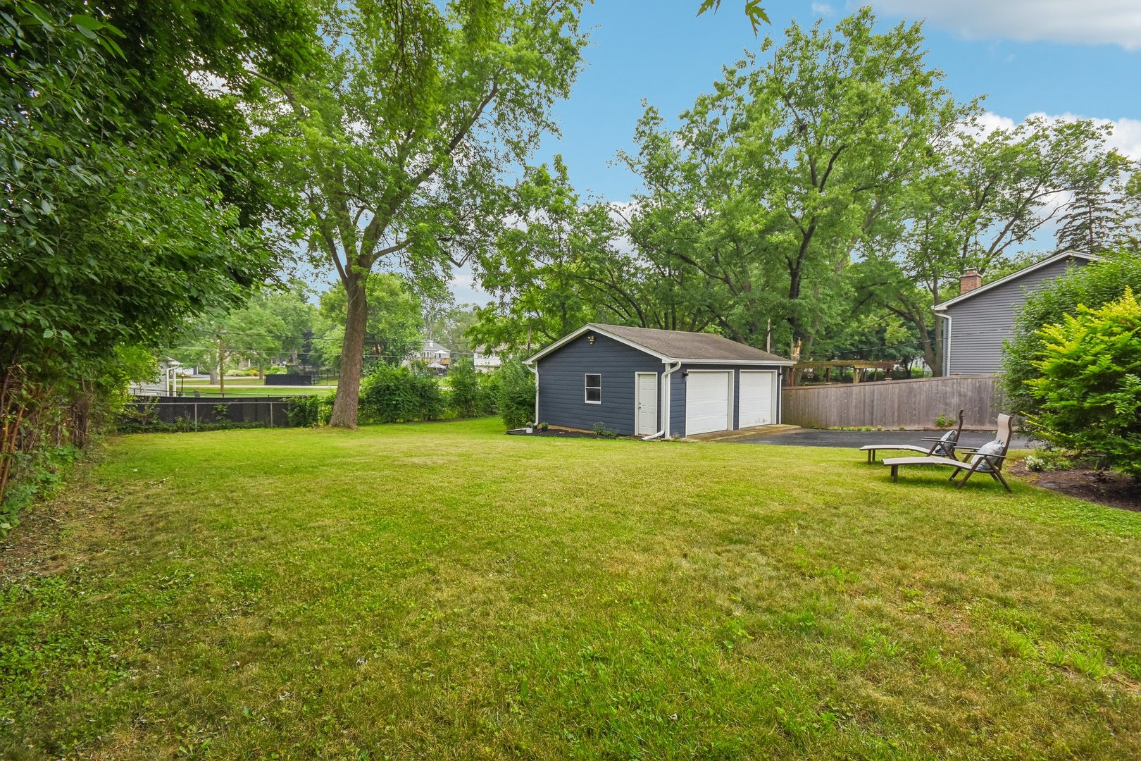 26w473 Parkway Drive Property Photo 32