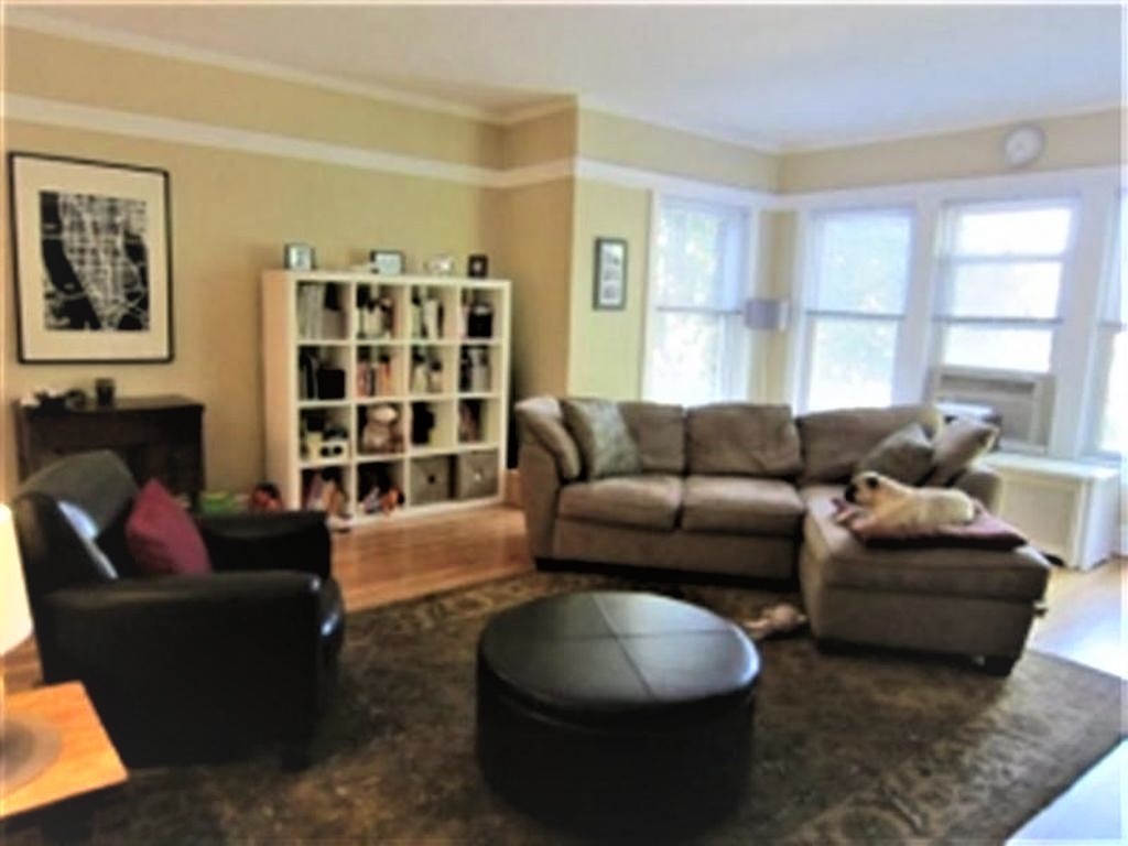 1319 W Early Avenue 3 Property Photo 2