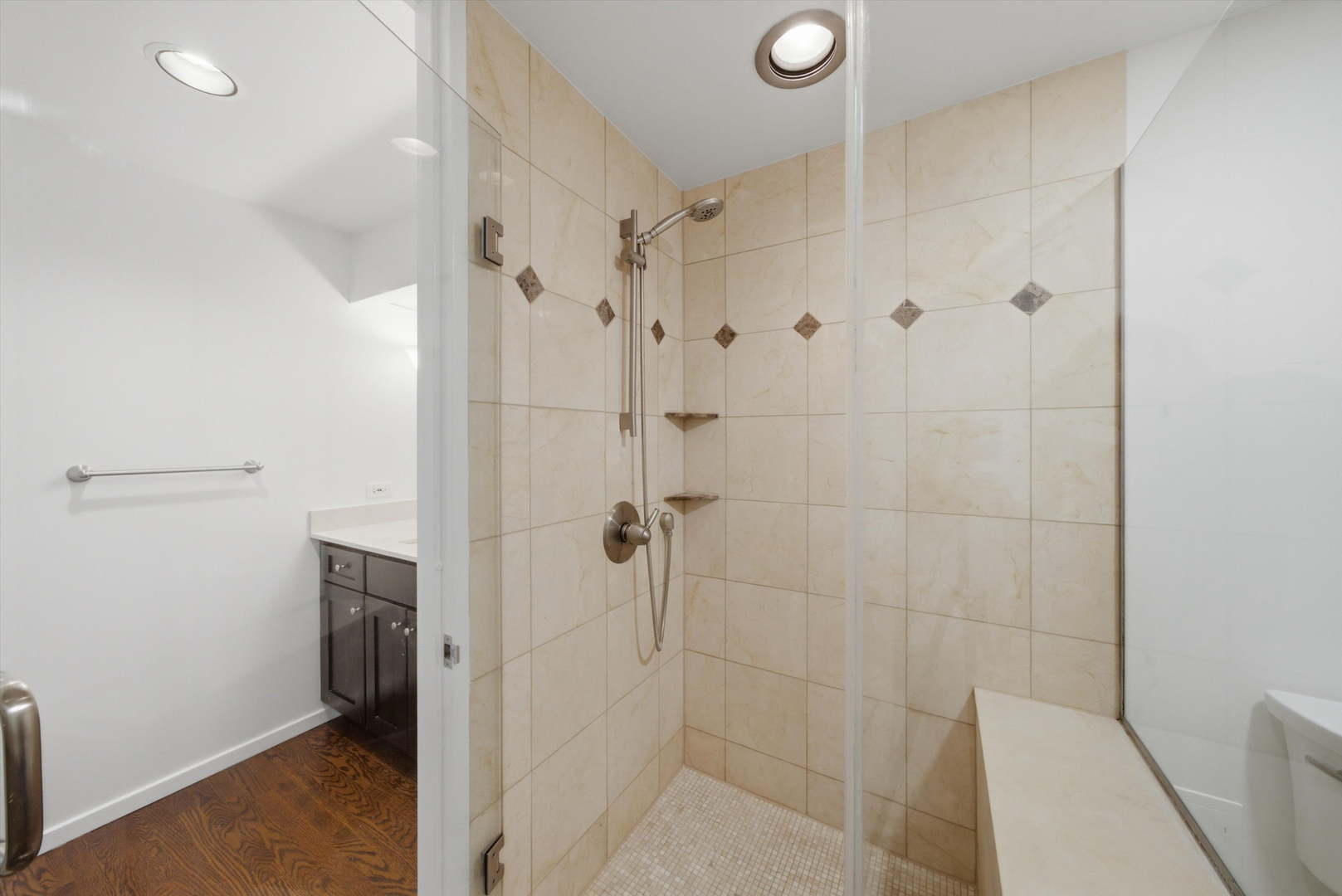 680 N Lake Shore Drive 822 Property Photo 9