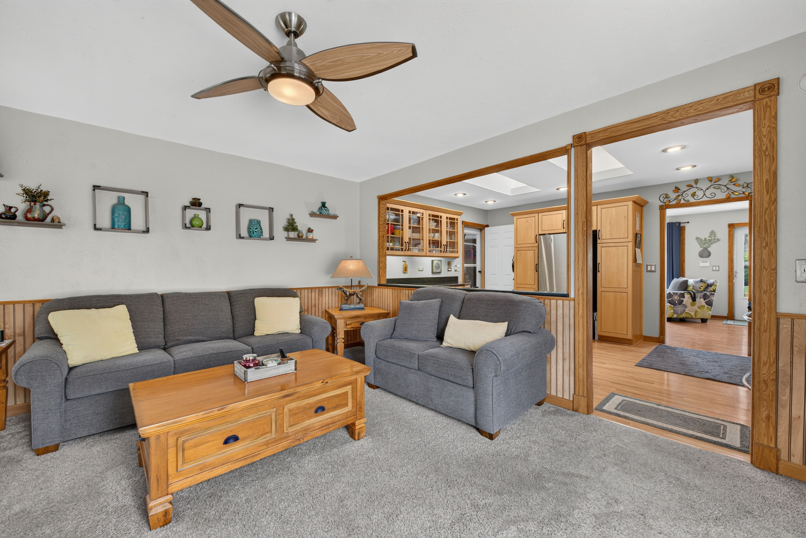 909 Shorewood Drive Property Photo 8