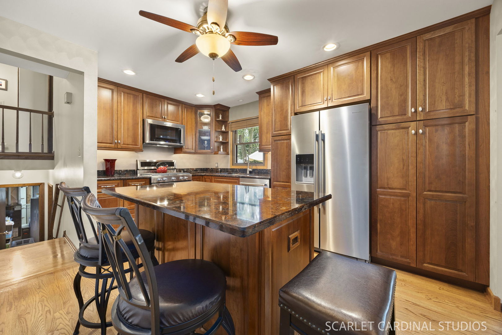 12729627 Property Photo 6