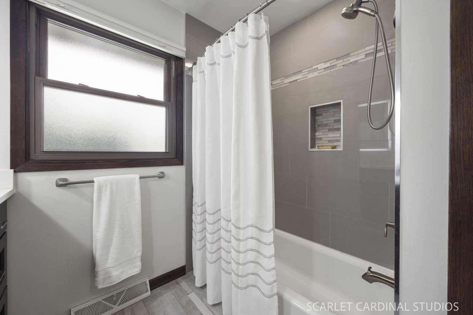 12729627 Property Photo 13