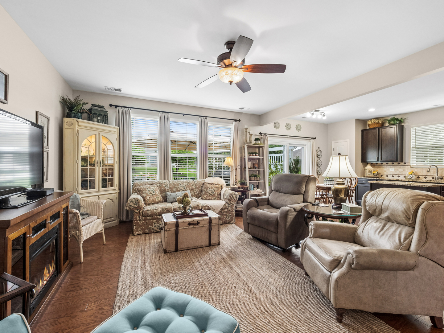 2751 Beacon Point Circle Property Photo 14