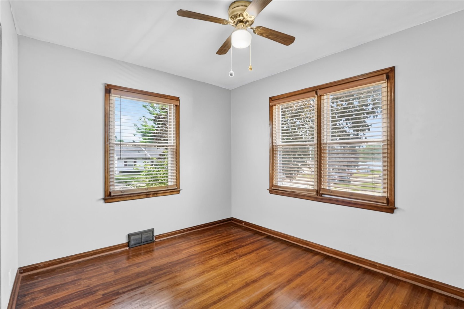 961 W Jefferson Drive Property Photo 23