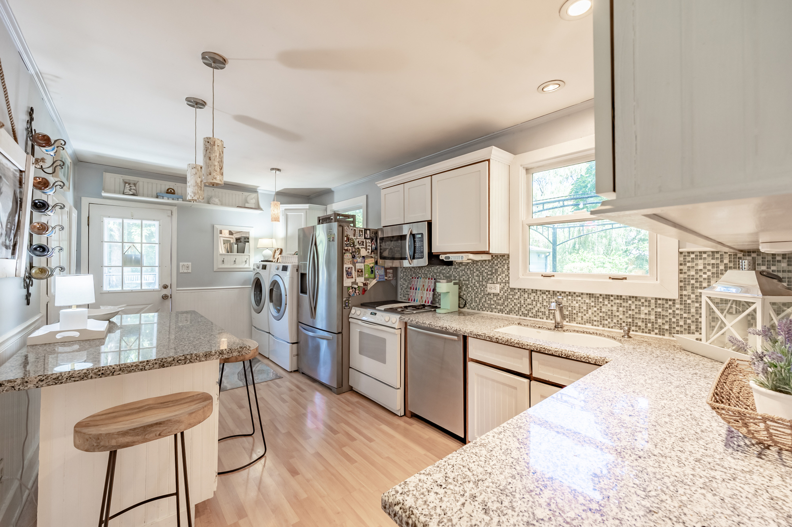 1120 W Wood Street Property Photo 4