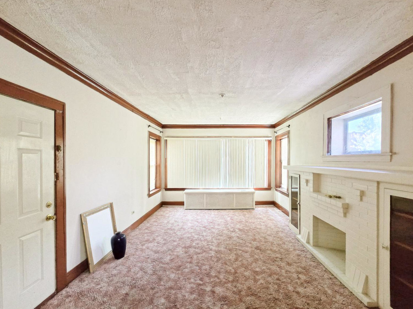 12729661 Property Photo 4