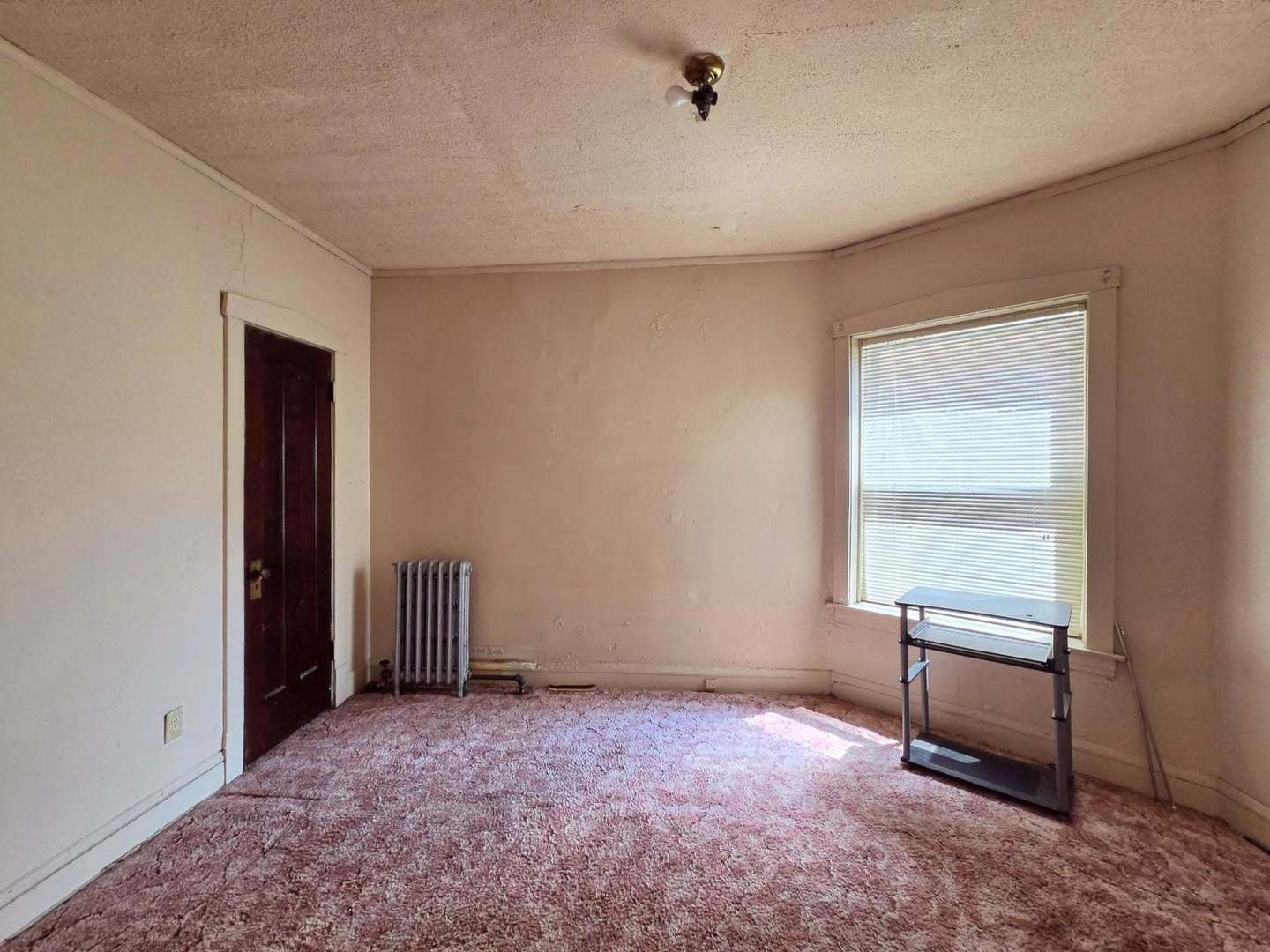 12729661 Property Photo 7