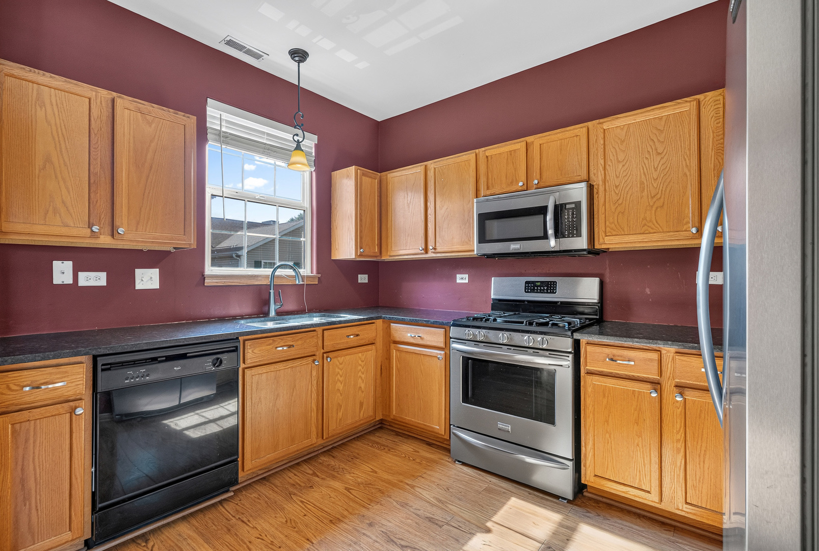 2325 Graystone Drive Property Photo 2