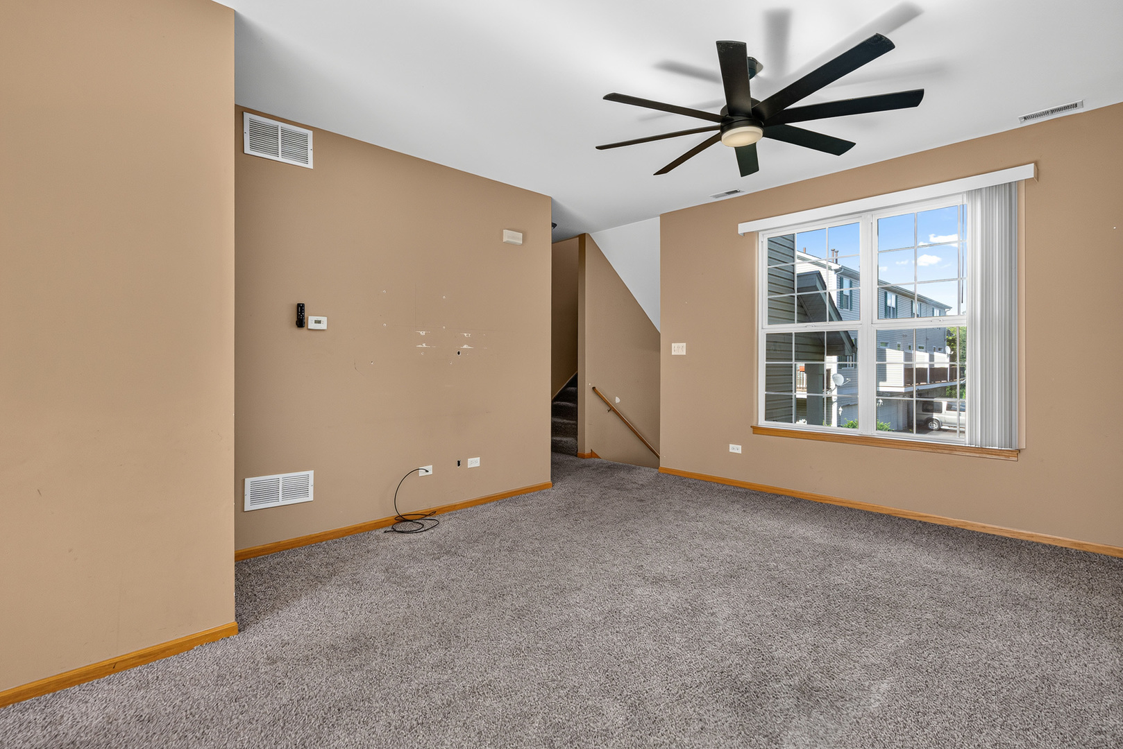 2325 Graystone Drive Property Photo 9