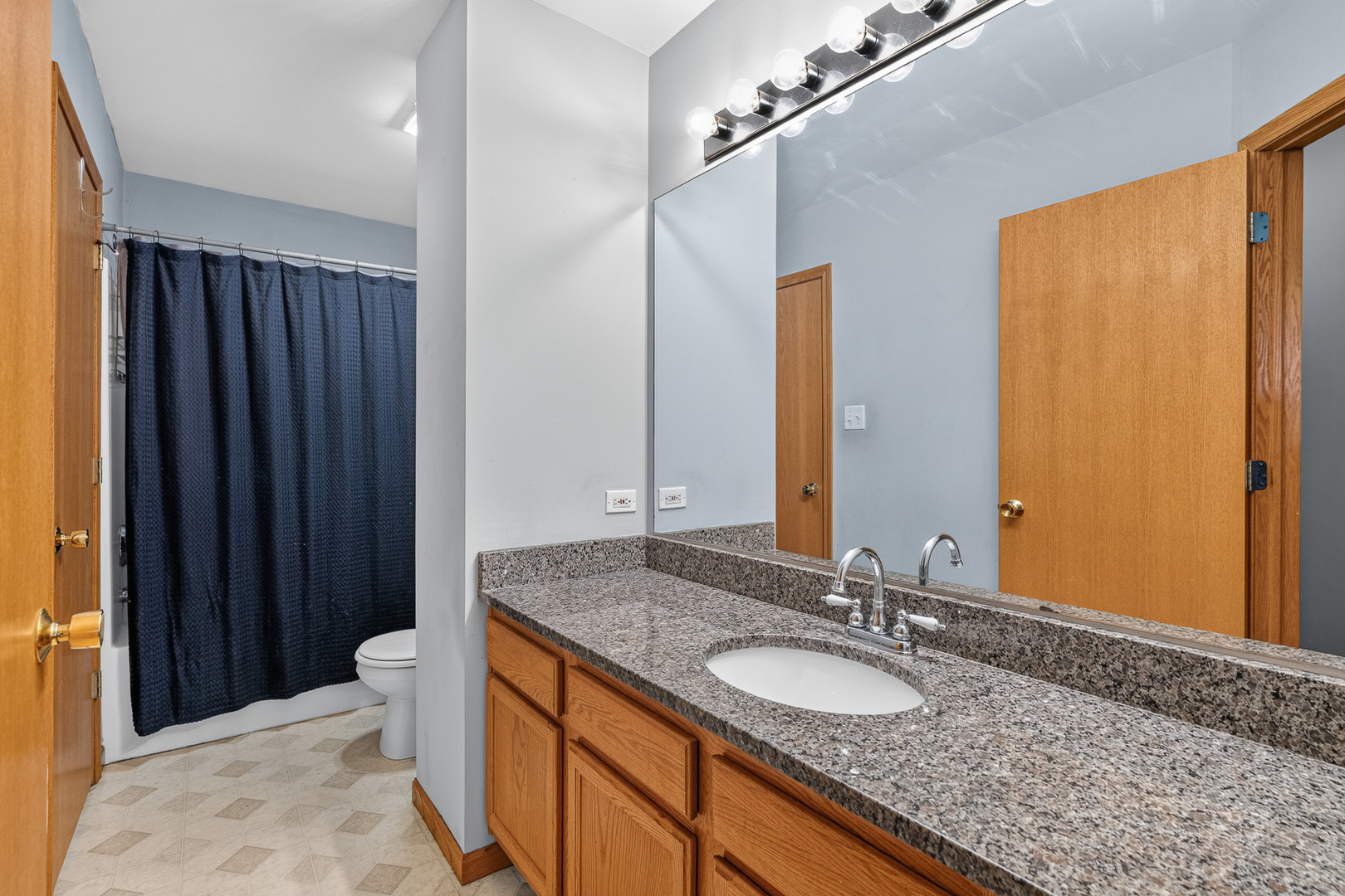 2325 Graystone Drive Property Photo 15