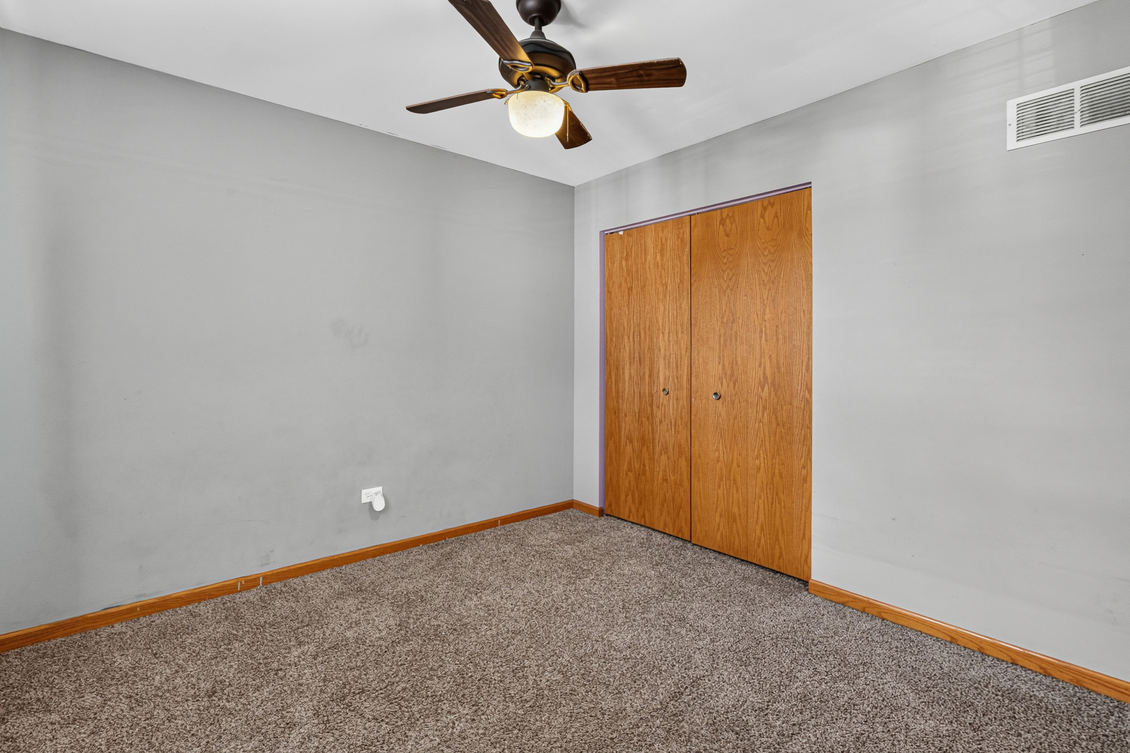 2325 Graystone Drive Property Photo 16