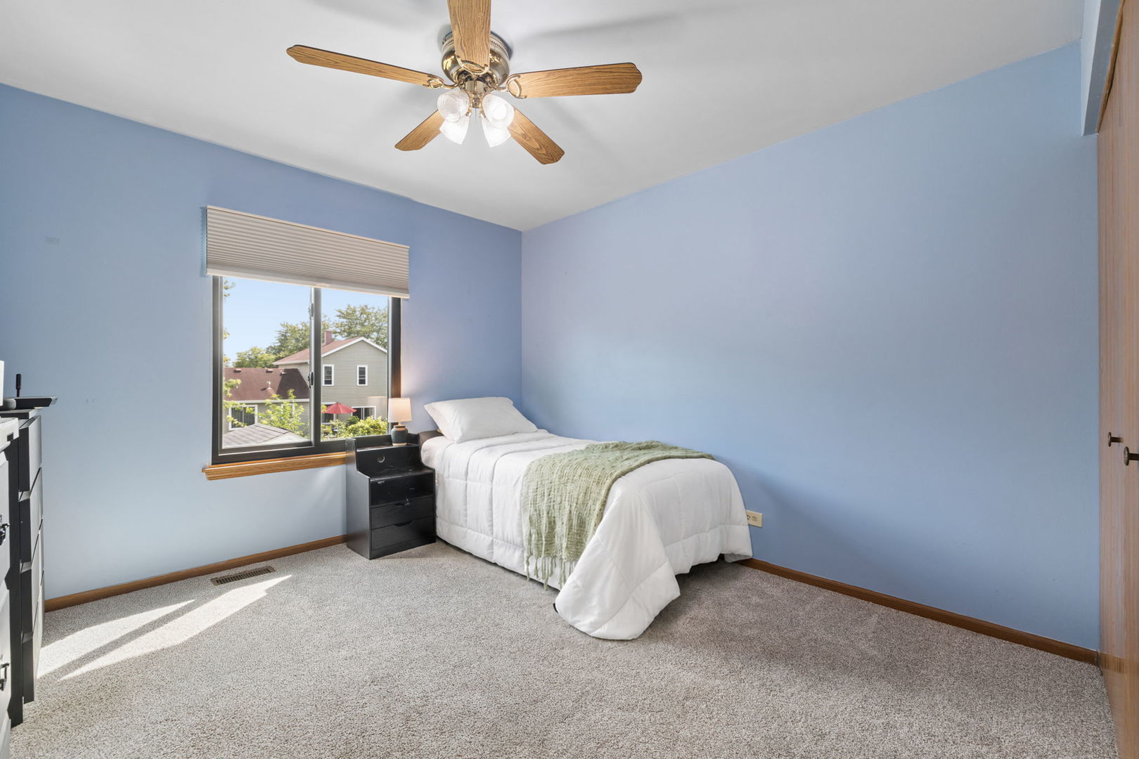 556 Foxford Road Property Photo 16