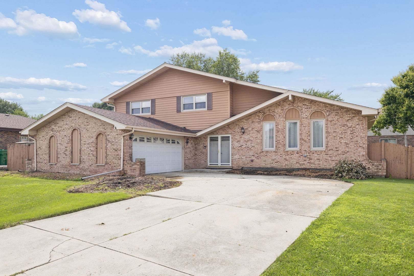 14518 S Pheasant Lane Property Photo 1