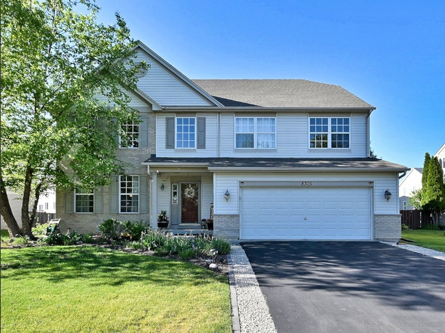 8305 Waterbury Drive Property Photo 1
