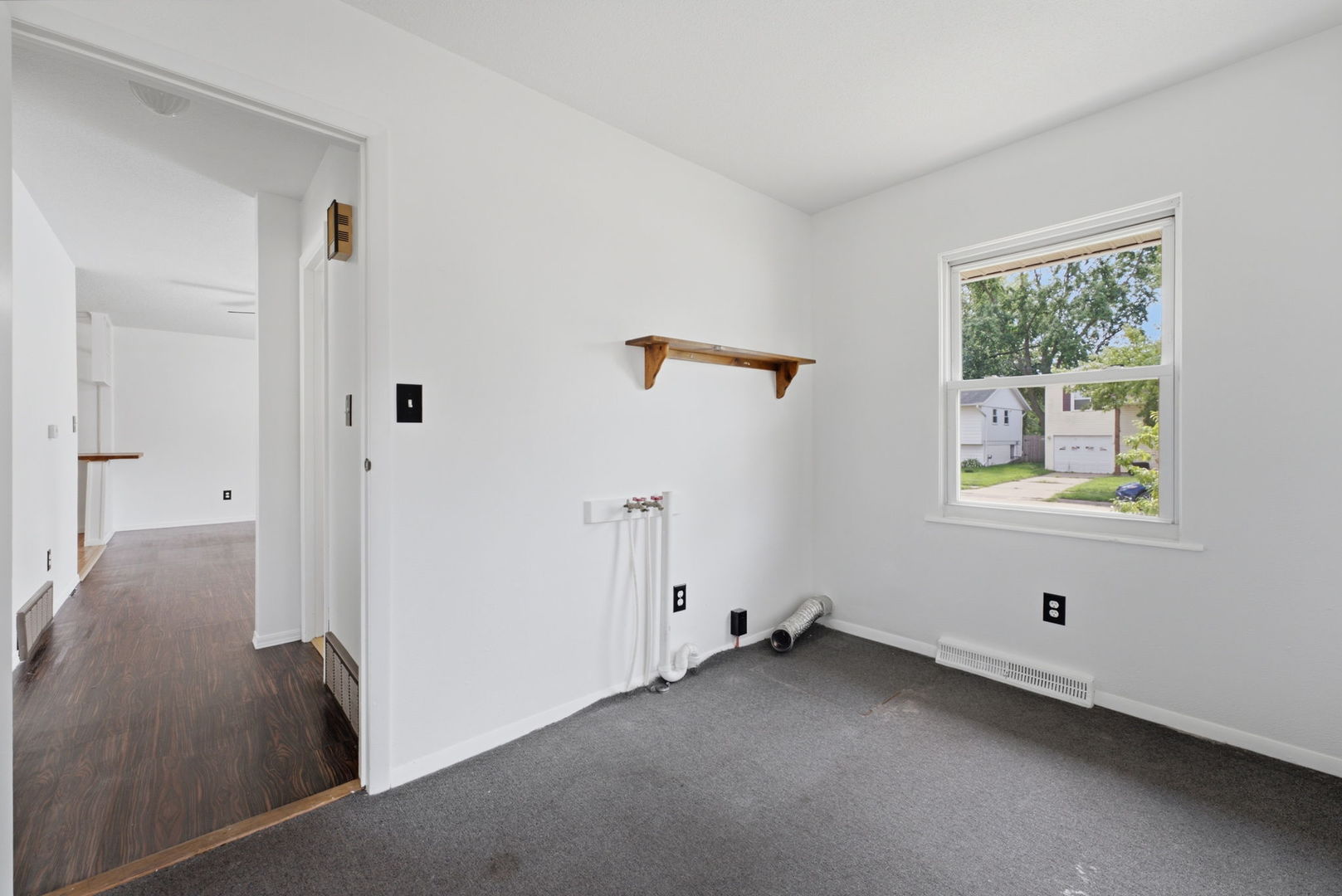 414 15th Place Property Photo 14