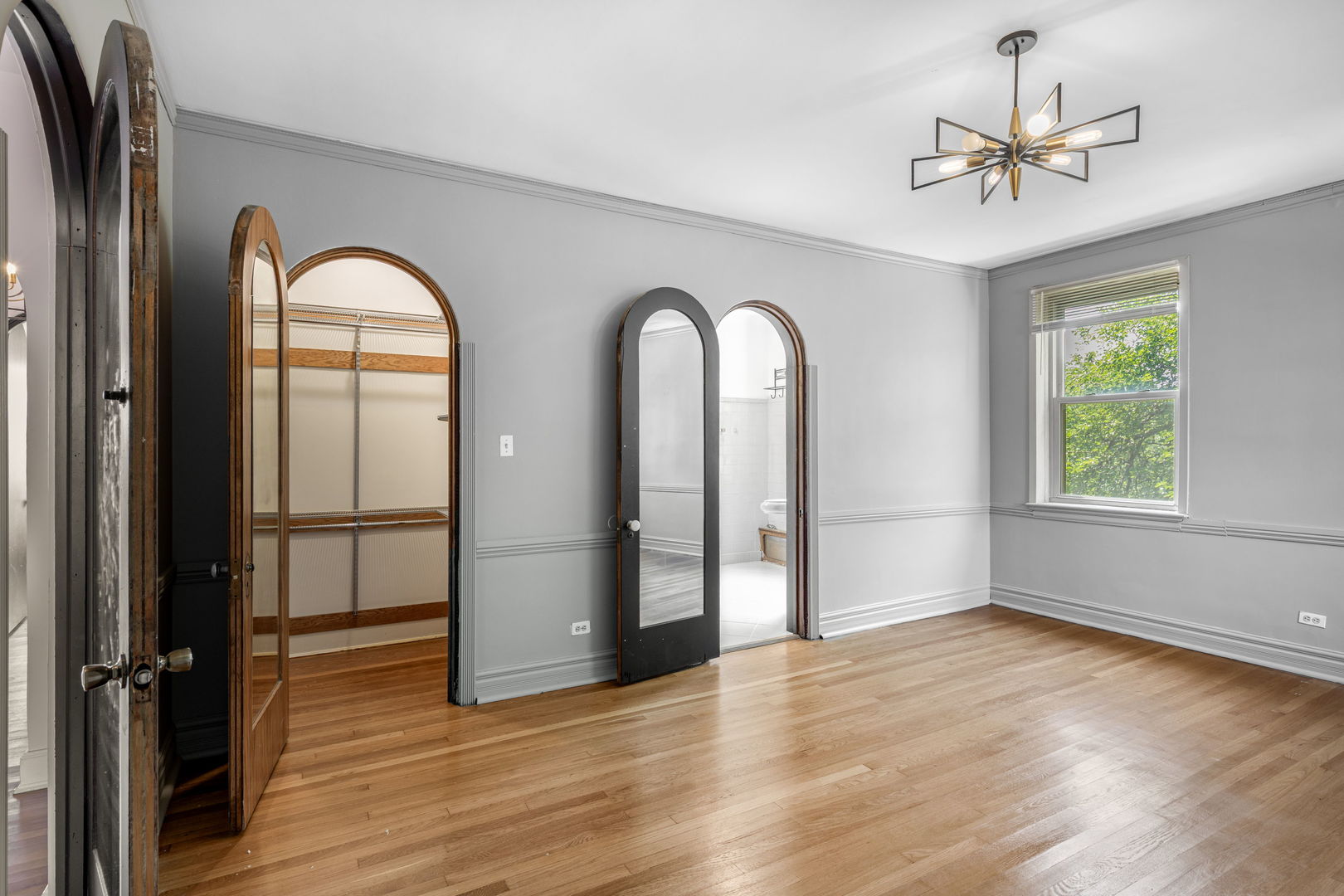 7370 S South Shore Drive 3w Property Photo 13
