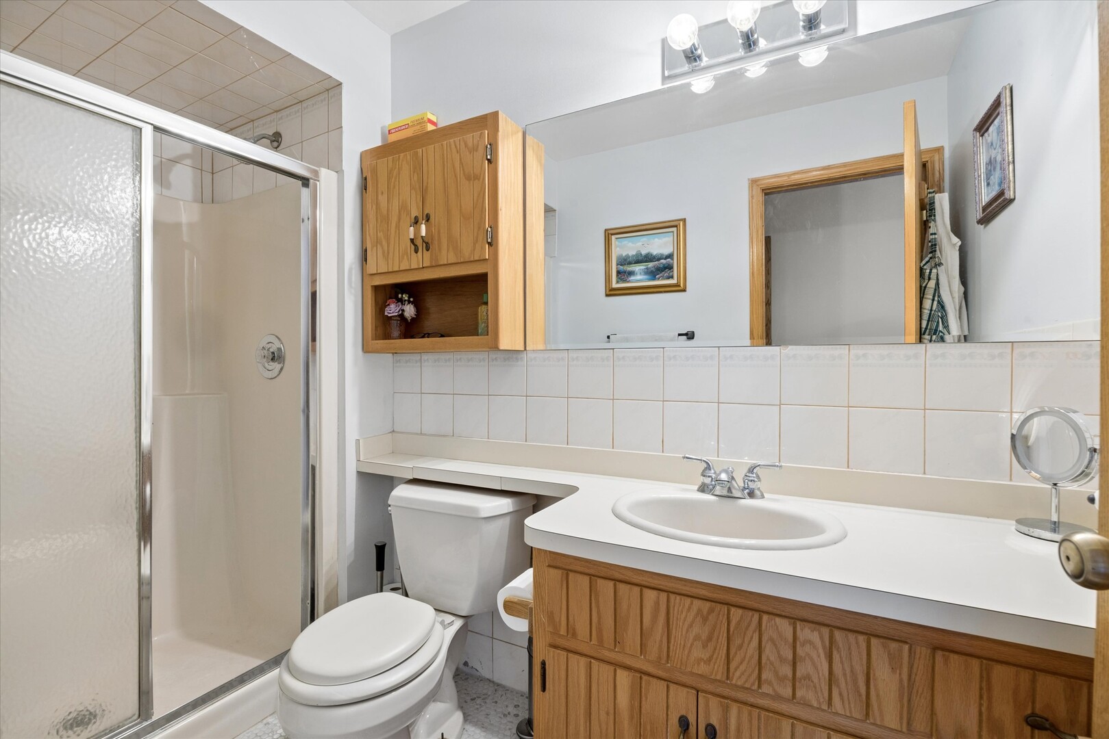 11131 Dineff Road Property Photo 11