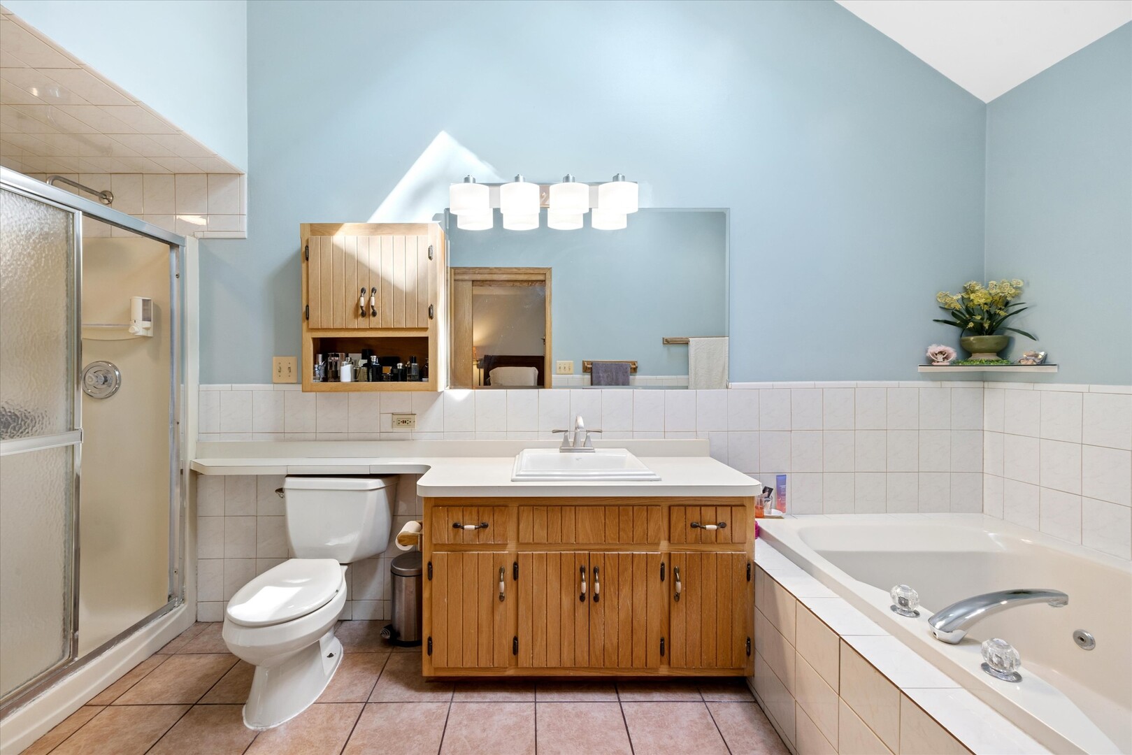 11131 Dineff Road Property Photo 20