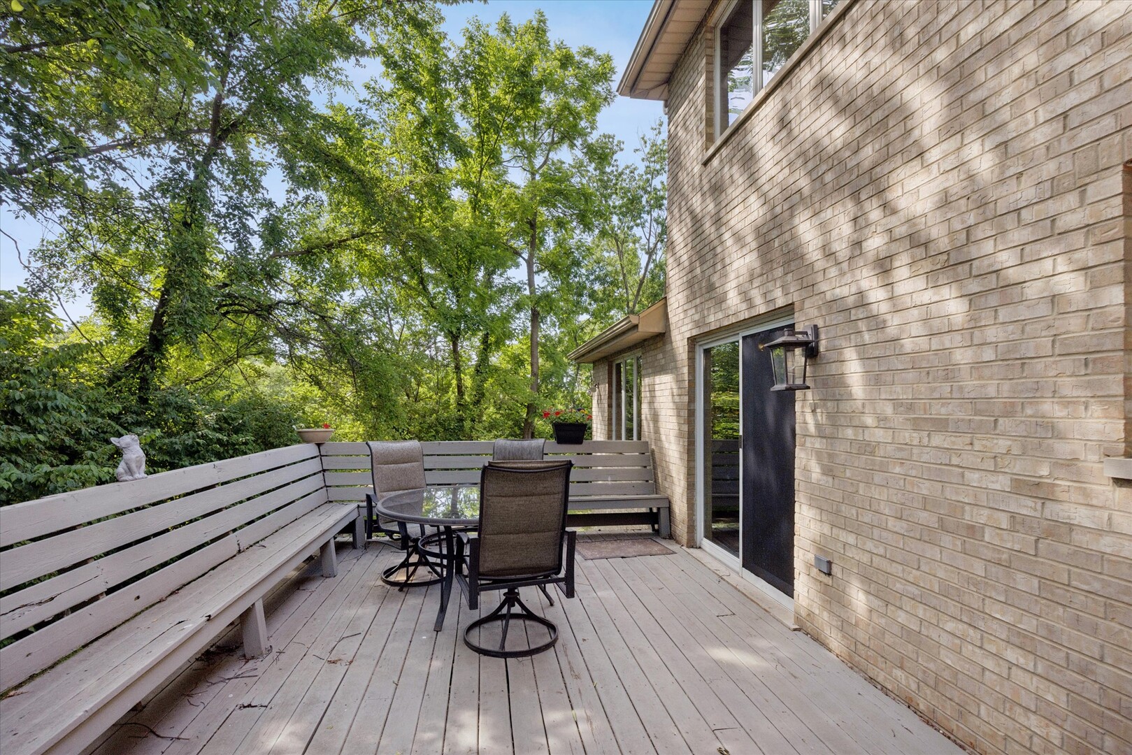 11131 Dineff Road Property Photo 28