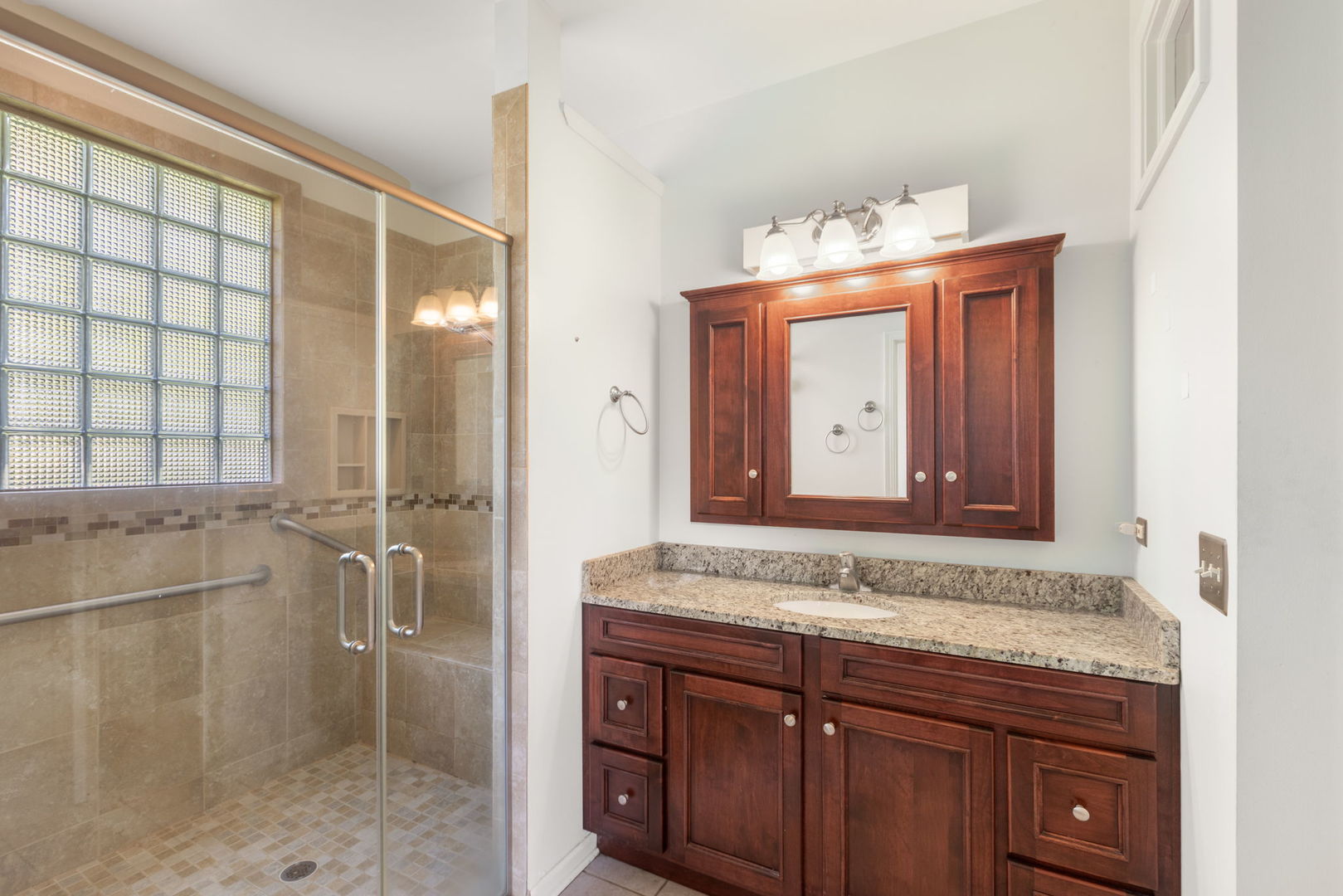 13041 Bull Ridge Drive Property Photo 10