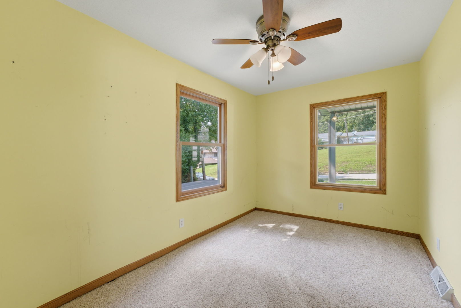 401 Walnut Street Property Photo 17