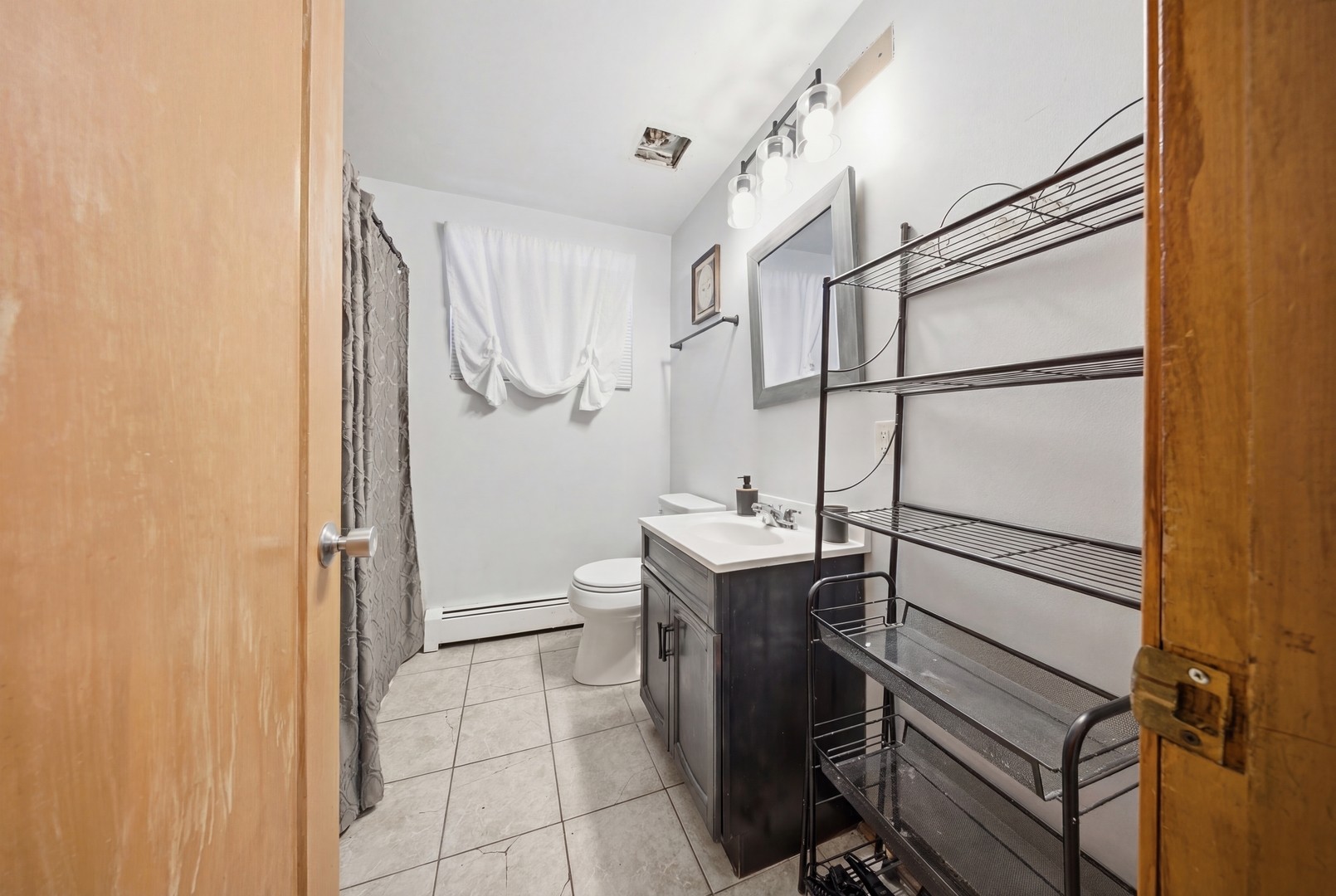 7426 W 62nd Place Property Photo 8