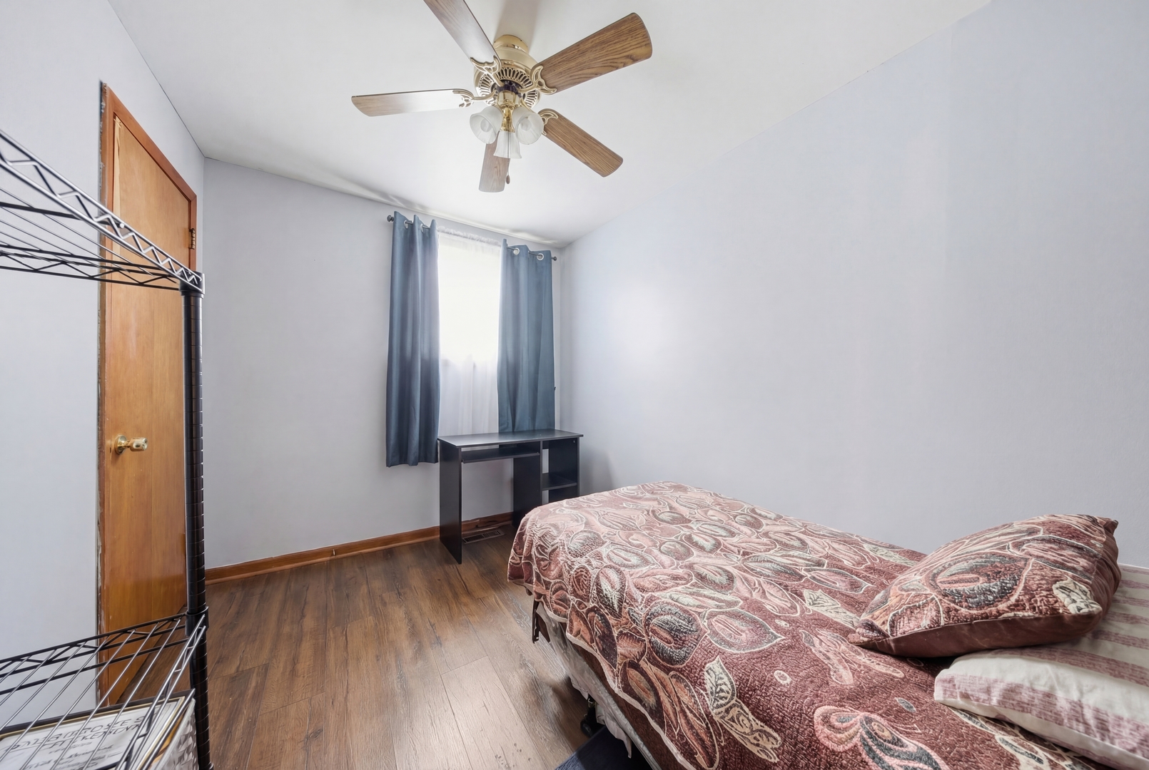 7426 W 62nd Place Property Photo 11