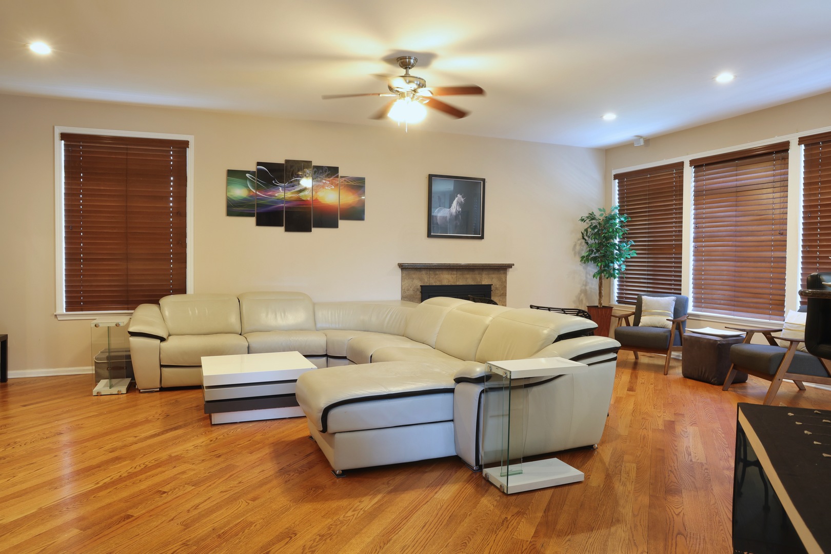 2351 Apple Hill Lane Property Photo 6