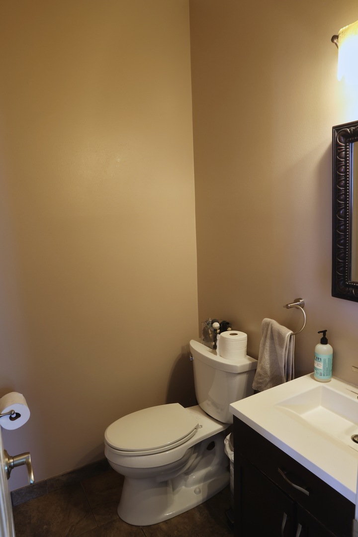 2351 Apple Hill Lane Property Photo 8