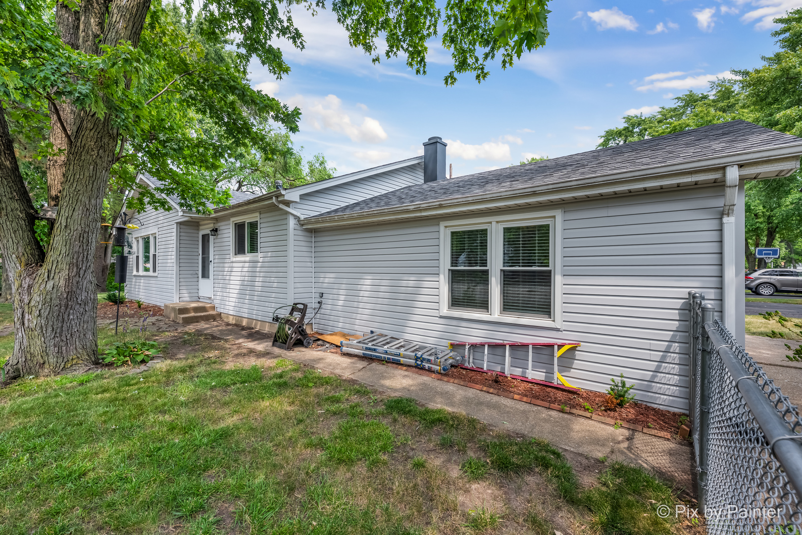 8425 Central Avenue Property Photo 2