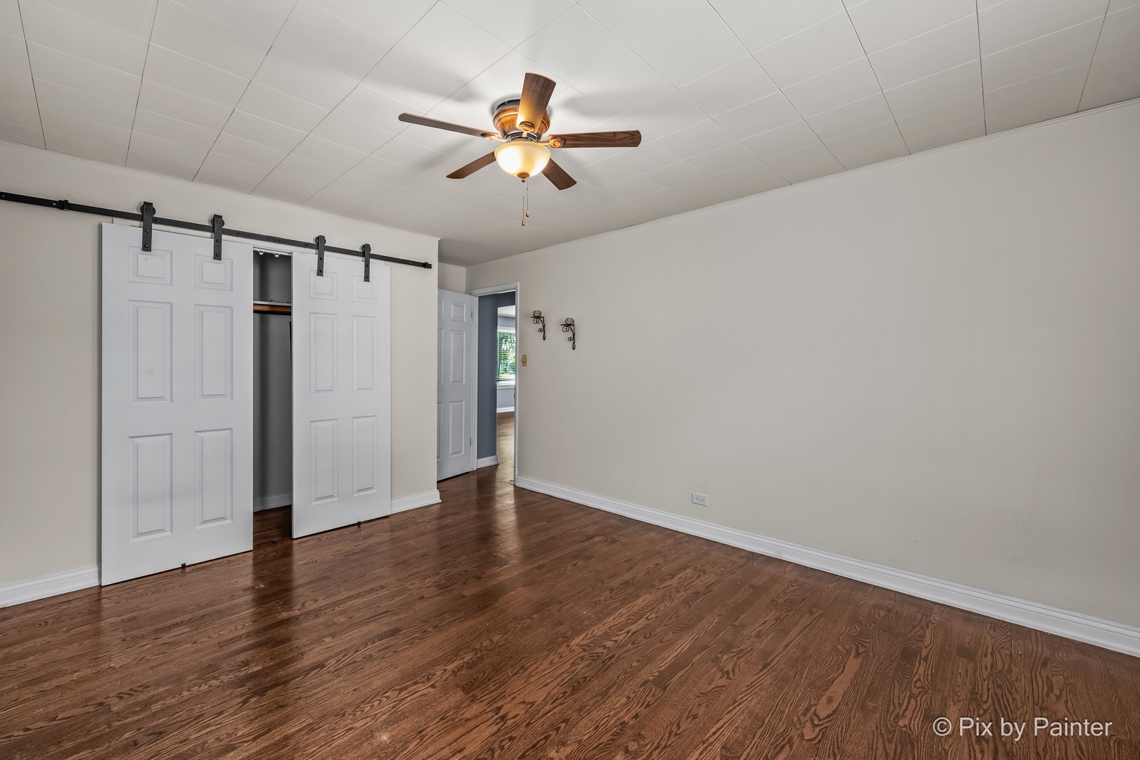 8425 Central Avenue Property Photo 18