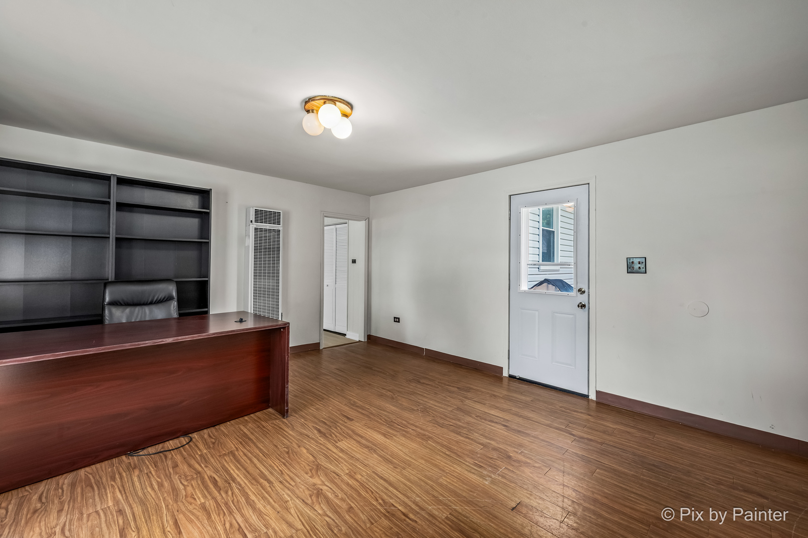 8425 Central Avenue Property Photo 24