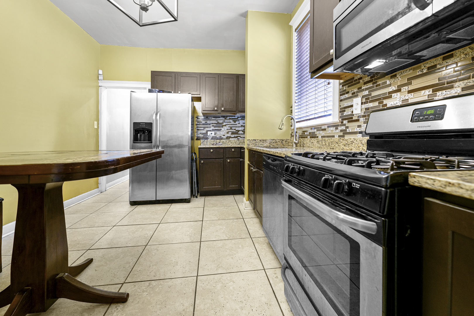 34 N Lockwood Avenue Property Photo 9