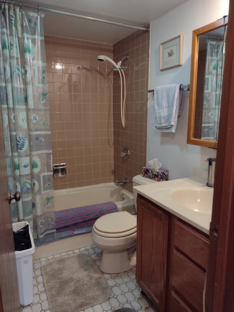 9165 North Road F Property Photo 17
