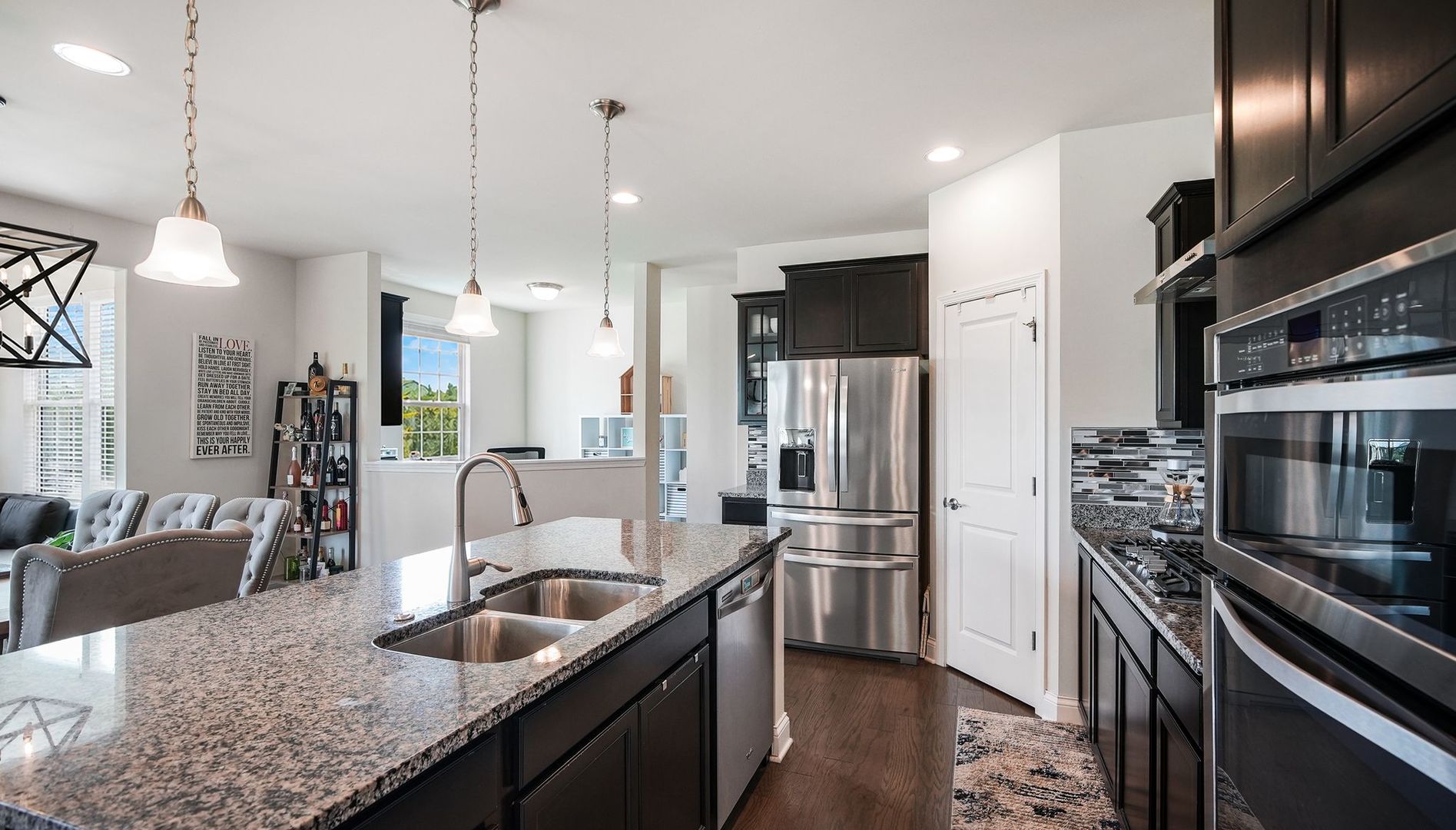 5 Palisades Boulevard Property Photo 8