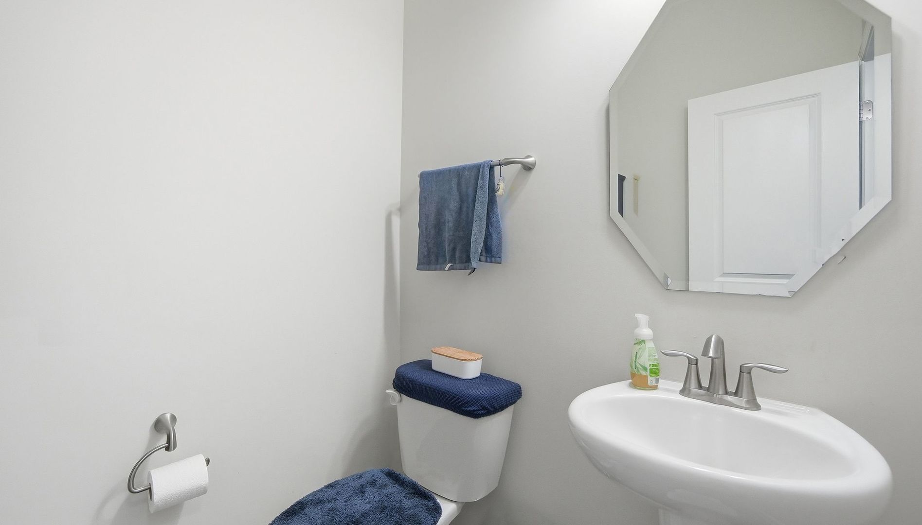 5 Palisades Boulevard Property Photo 24
