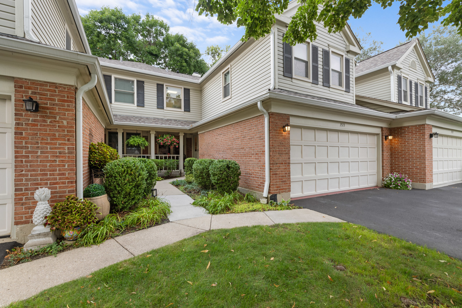 1513 Acorn Court Property Photo 1