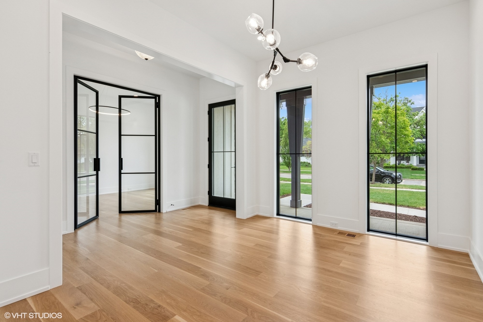 515 S Parkview Avenue Property Photo 3