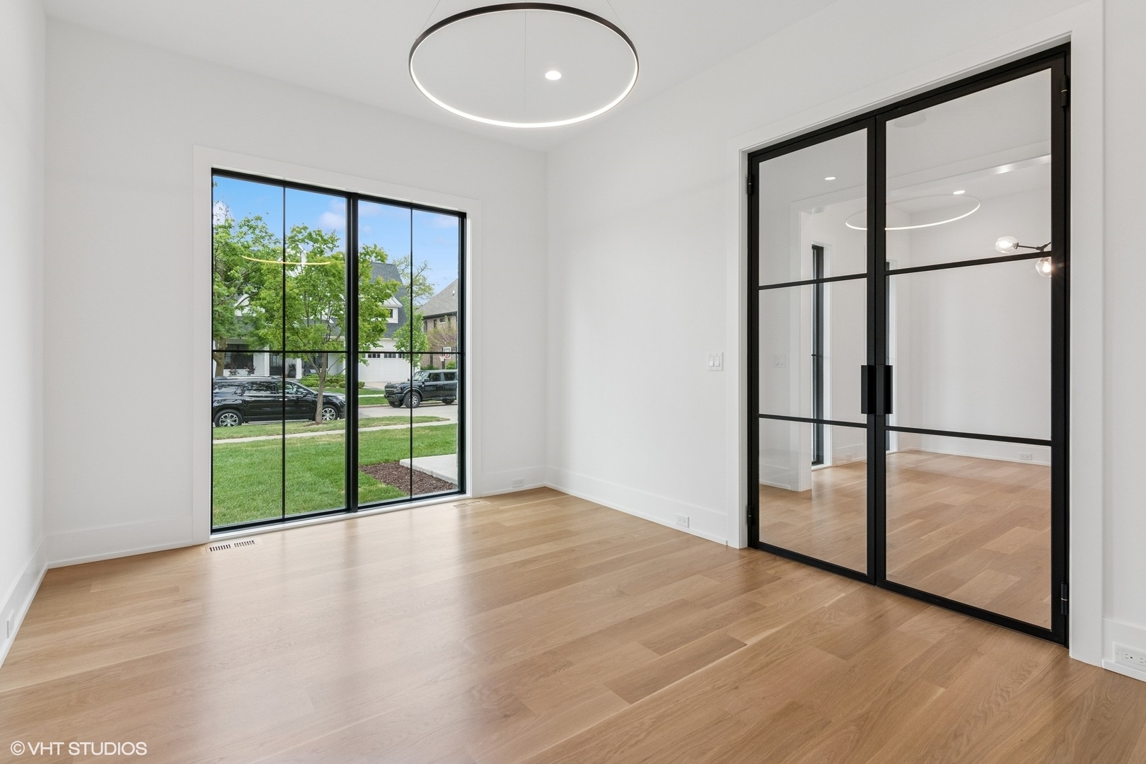 515 S Parkview Avenue Property Photo 4