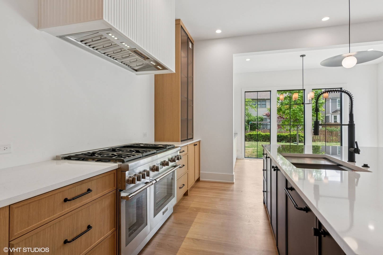 515 S Parkview Avenue Property Photo 8