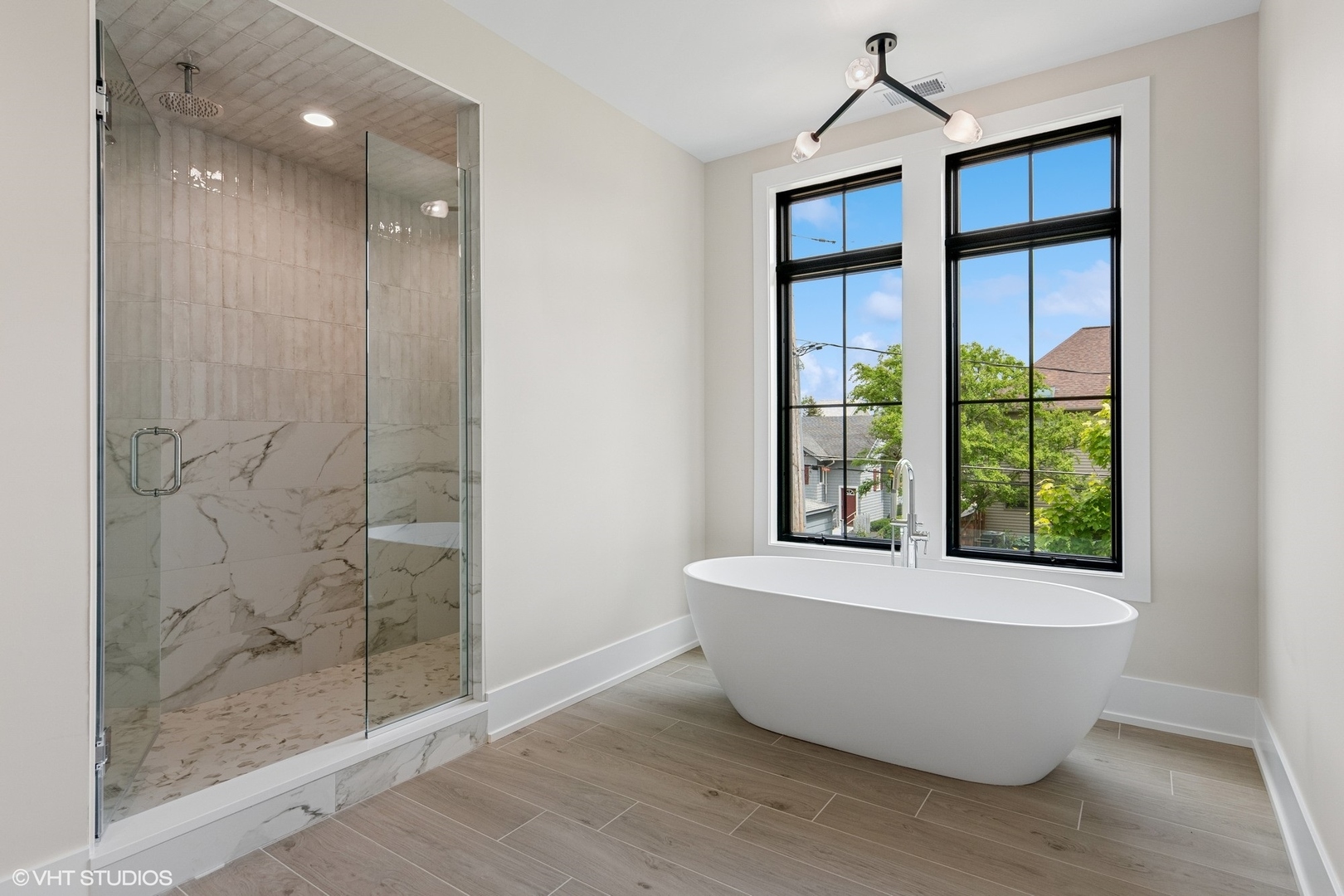 515 S Parkview Avenue Property Photo 24