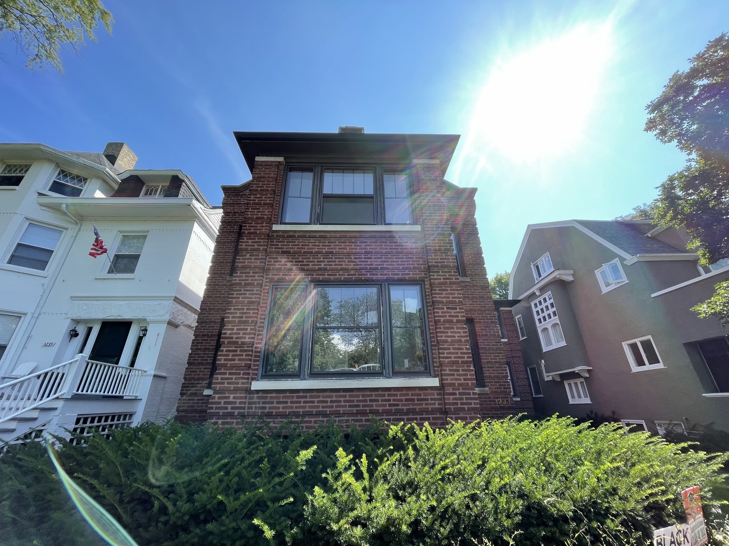 1233 JUDSON Avenue 2E Property Photo 1