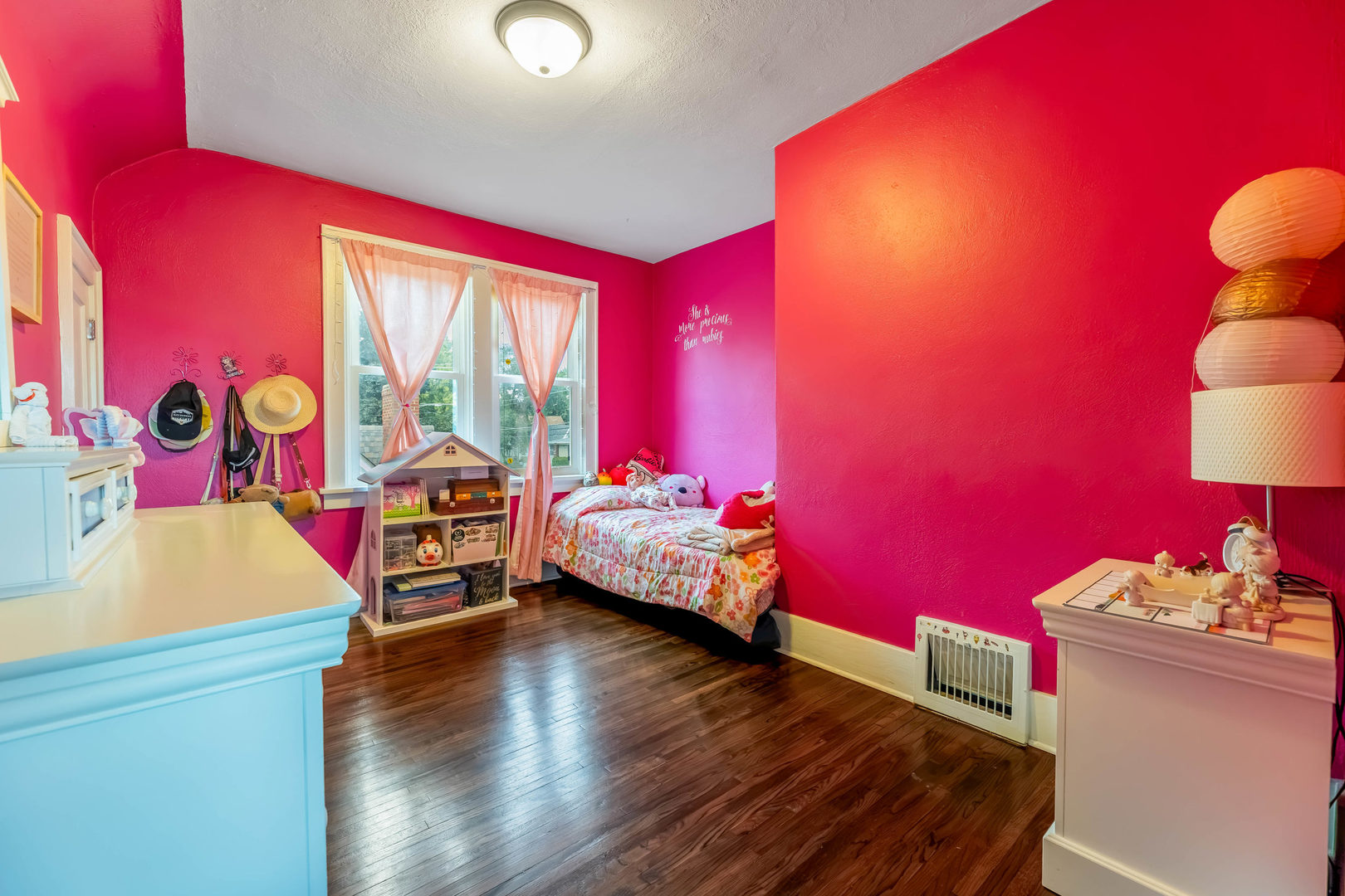 833 Douglas Avenue Property Photo 18