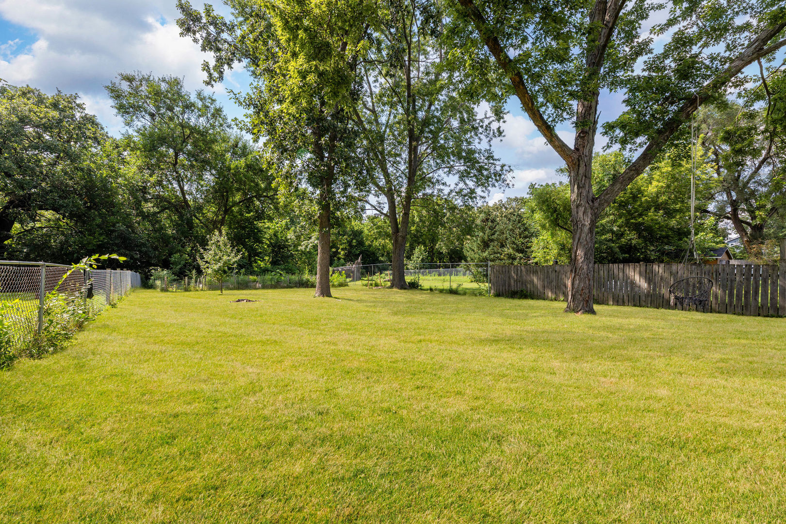 833 Douglas Avenue Property Photo 23