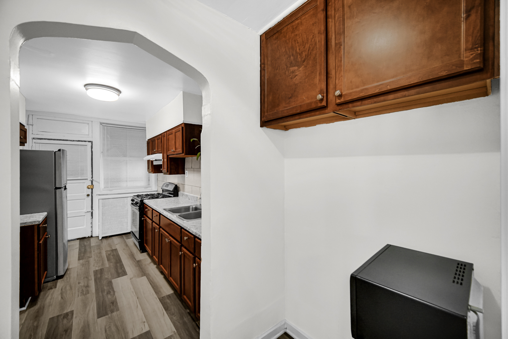 7428 S Bennett Avenue Property Photo 12