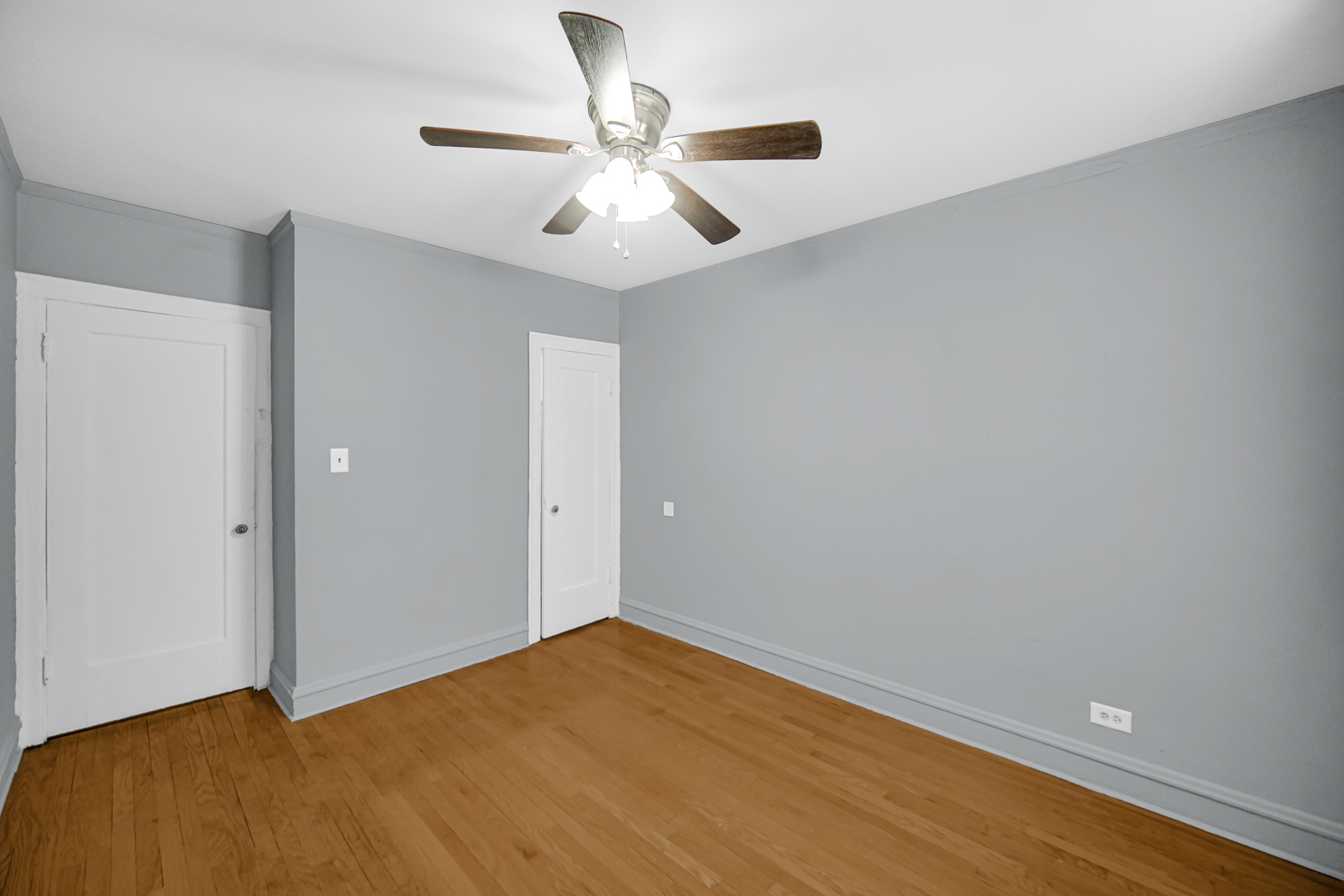 7428 S Bennett Avenue Property Photo 18