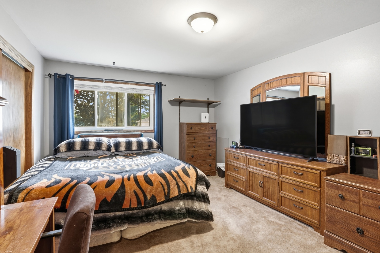 711 Miller Street Property Photo 15