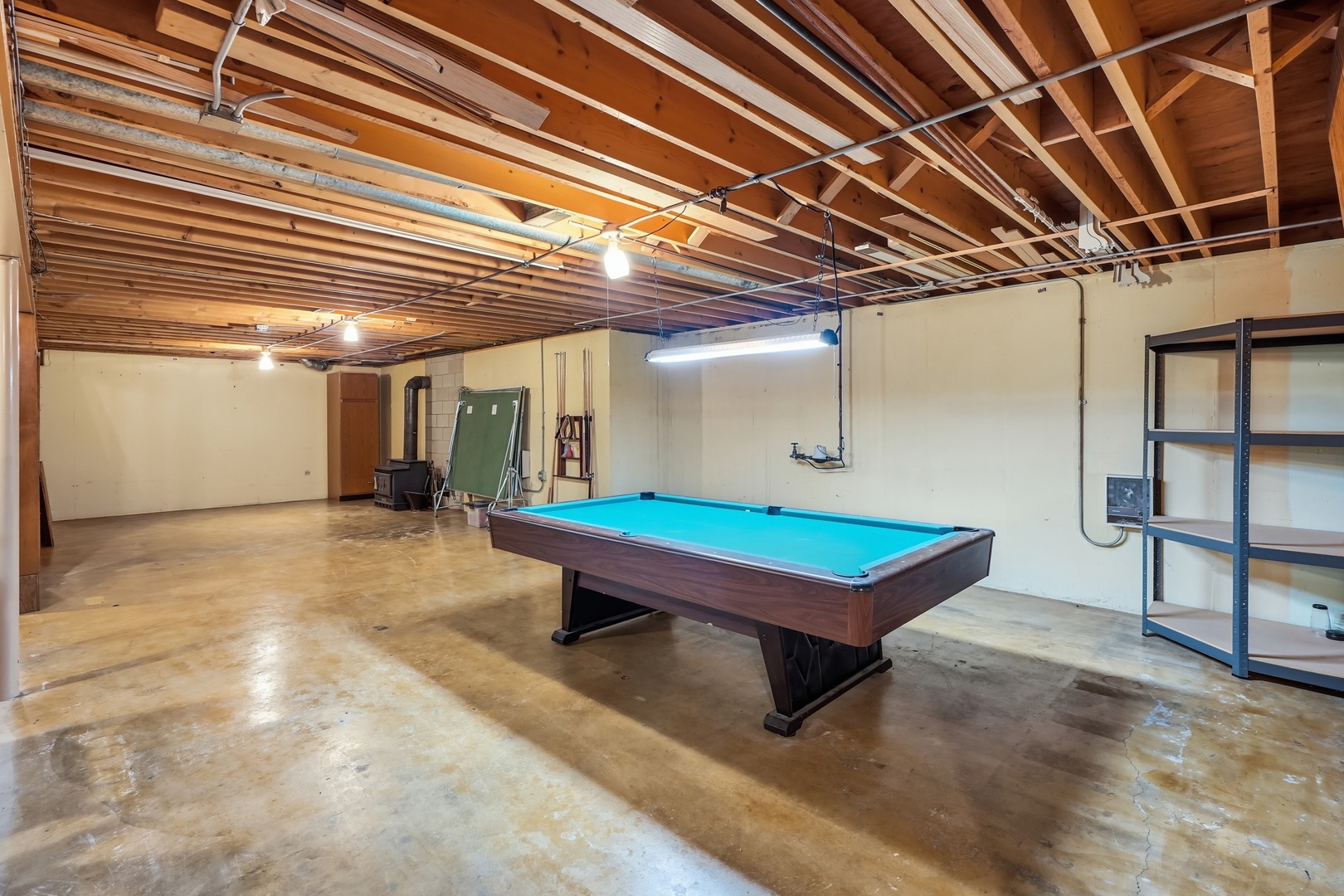 711 Miller Street Property Photo 23