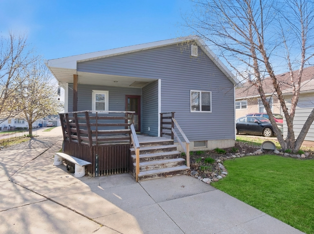 1306 Crosat Street Property Photo 6