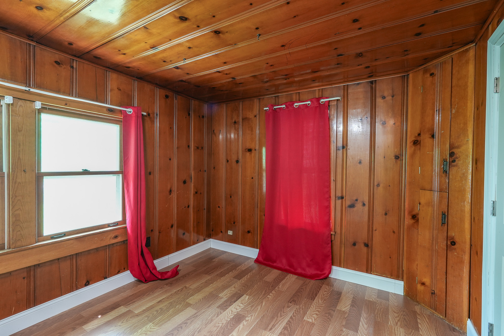 411 E 5th Street Property Photo 29
